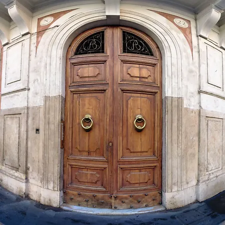 Navona Central Suites-3
